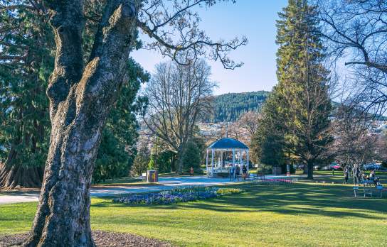 Gazebo in Queenstown Gardens in spring