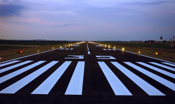 Photo of a runway at Salina Regional Airport, in Salina Kansas