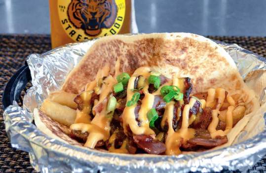 Yellow City Street Food Animal Fries