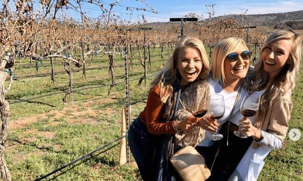 girls at winery