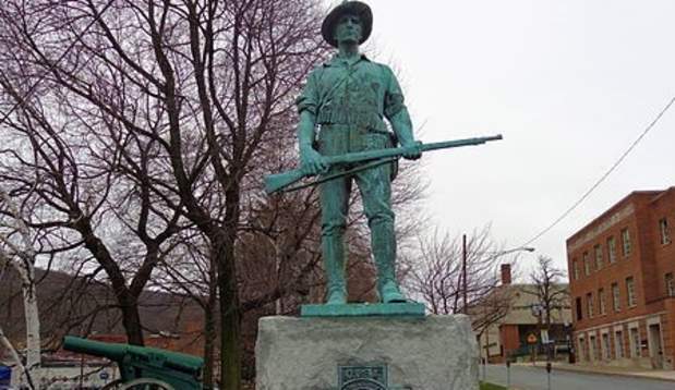 hiker monument