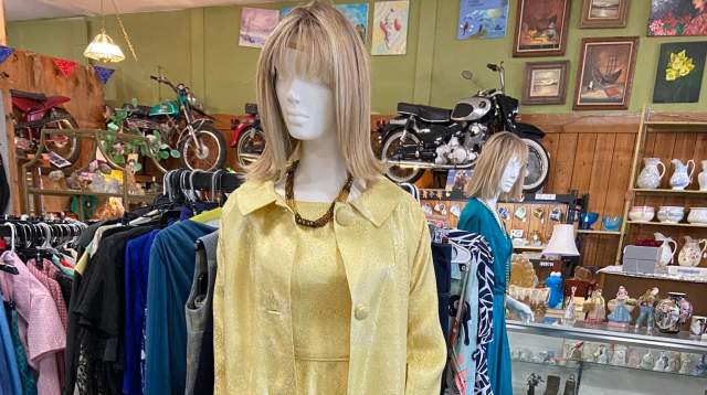 Nita Jean's Antiques & Gift Shop