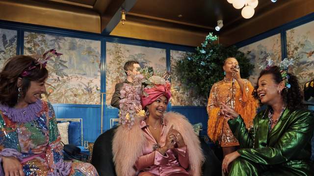 Drinks and Music at the Peacock Room – Kimpton Hotel Fontenot New Orleans