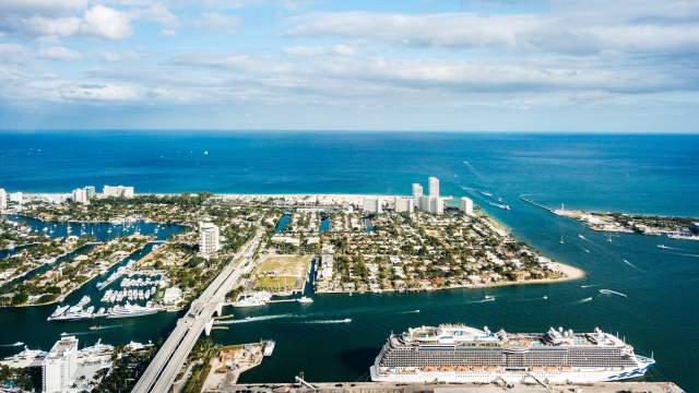 Aerial photo of Port Everglades Cruise Ship Terminal