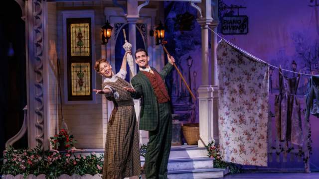 Two performers in Music Man