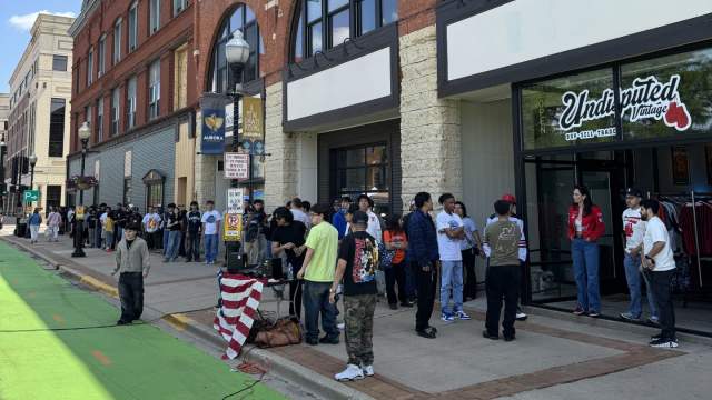 Undisputed Vintage - Street Sale