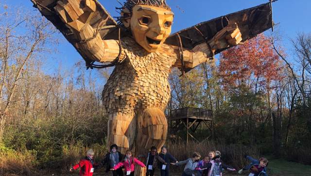 Aullwood Troll with Kids