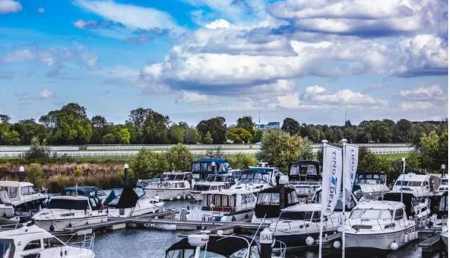 View of Tingdene Marine Racourse Marina on a cloudy day.