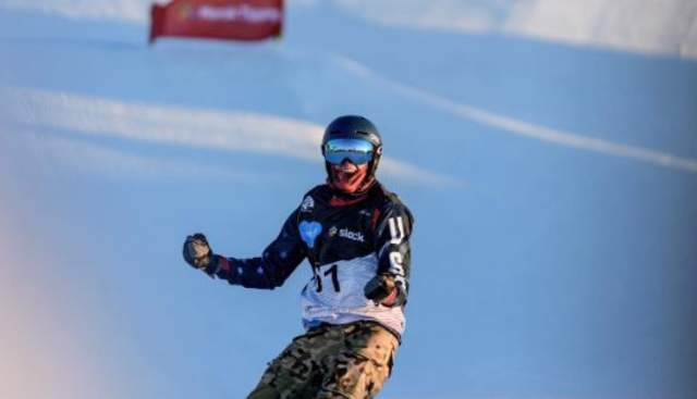 Zach Miller on the race course in full winter gear