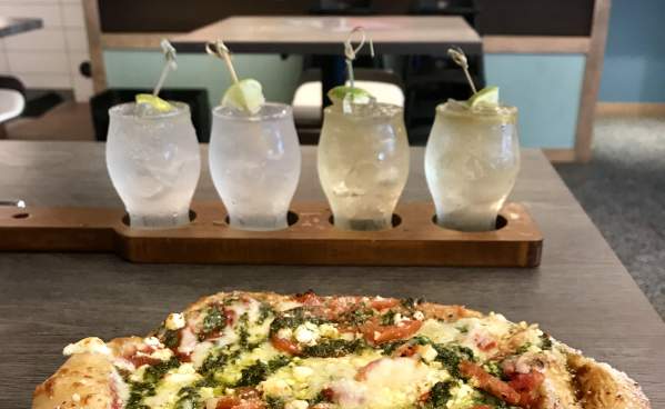 The Great White Pizza and Mule flight at Mellow Mushroom