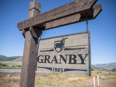 Sign at the entrance to Granby