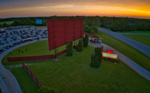 Capri Drive-In