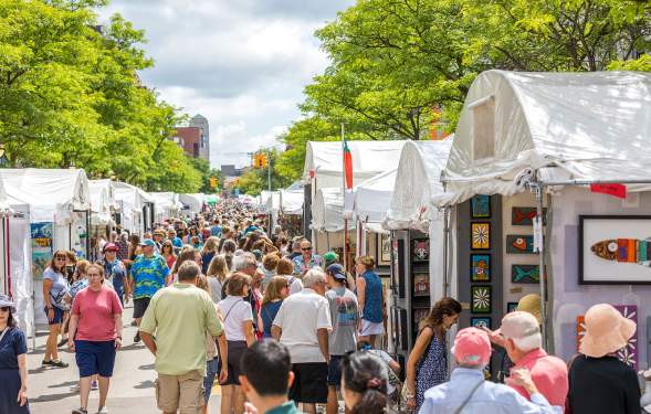 Crowds at the Ann Arbor Art Fair