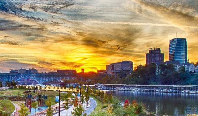 Downtown Knoxville River Landing