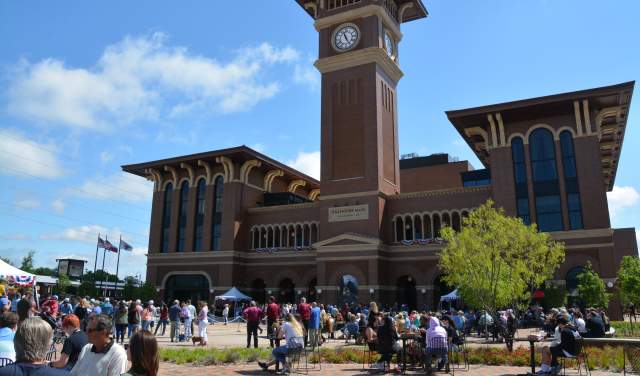 Grapevine Main Station and Observation Tower exterior photo