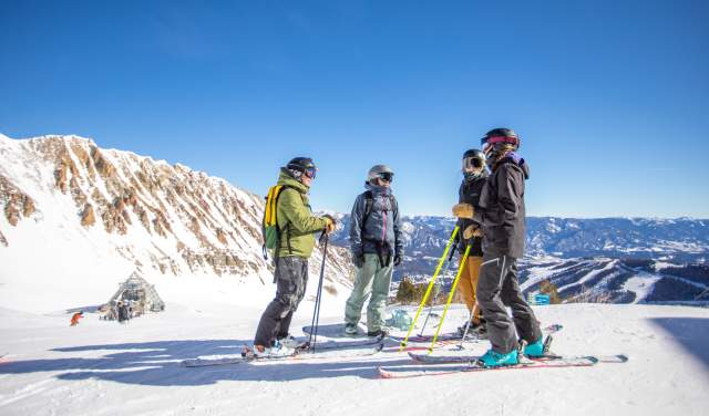 Skiing in Big Sky