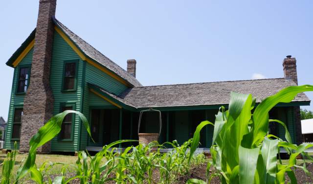 View of Historic Nash Farm in Grapevine, Texas