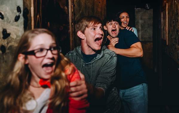 Scary-Good Fall Activities in Gatlinburg: Halloween Fun & More