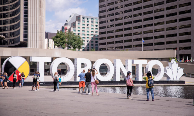 Top 10 tourist attractions in toronto - Travelbyaina.net