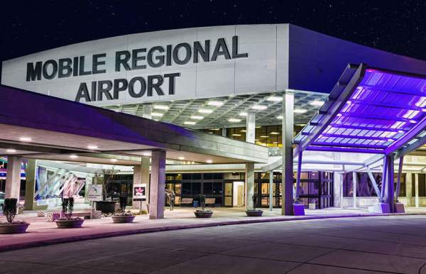 mobile regional airport front entrance