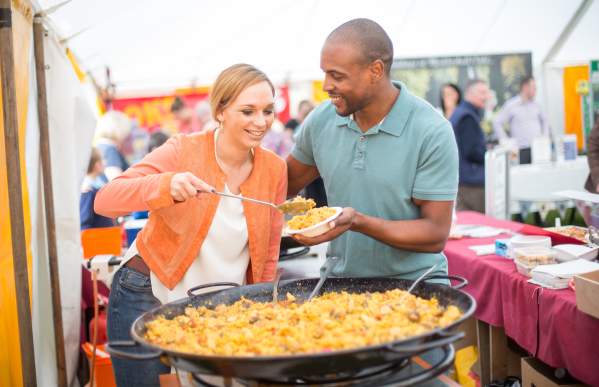 tasting the paella at Stone Food & Drink festival