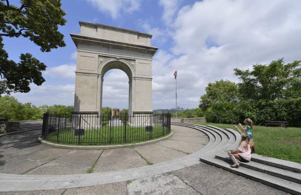 Rosedale Memorial Arch