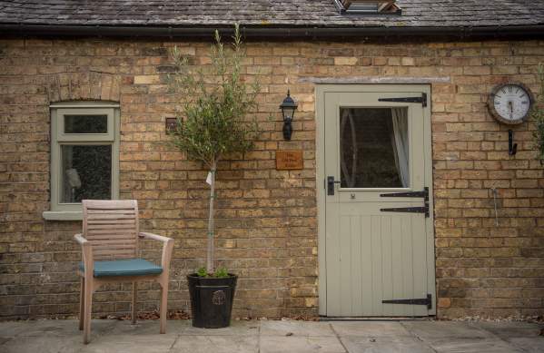 An exterior shot of Bridleway B&B, a converted stable block