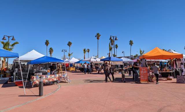 Weekly Farmers Market