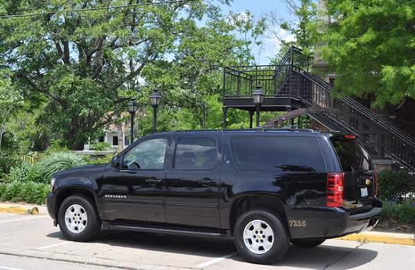 Royal Coach Suburban