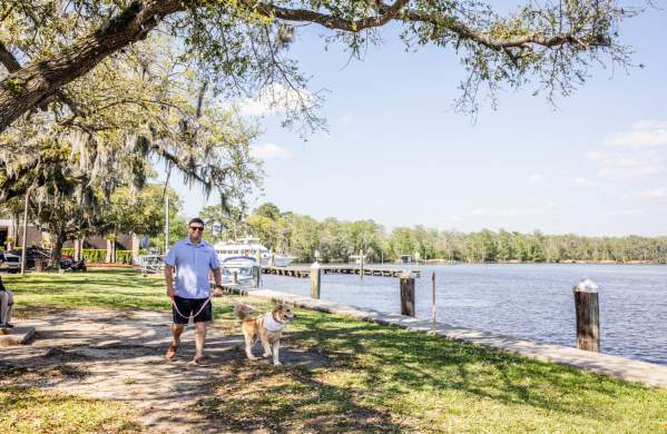 Walk along the Tchefuncte River