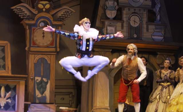 The Eugene Ballet Performs The Nutcracker