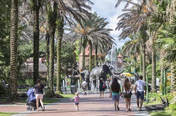 Audubon Zoo Elephant Fountain