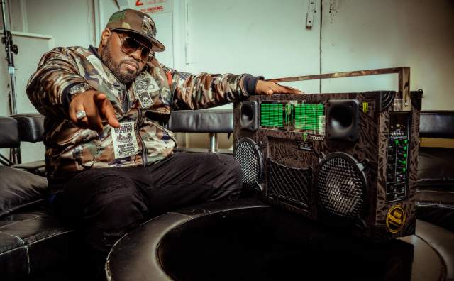Previous member of The Roots, Rahzel is known for his solo beatboxing and rapping and will be headlining the Urban Arts Festival this year.