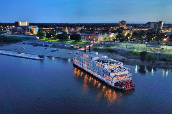 American Queen Steamboat Docking
