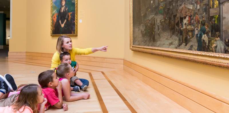Family with children at Indianapolis Museum of Art at Newfields
