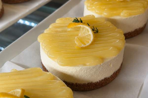 Lemon Cheesecake