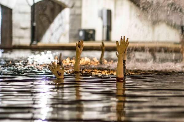 Eerie Canal Halloween Cruises