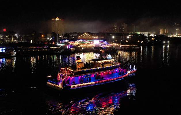 Lighted Boat Parade 2022