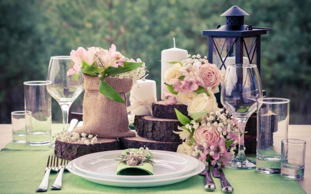 Outdoor Wedding Reception Setup