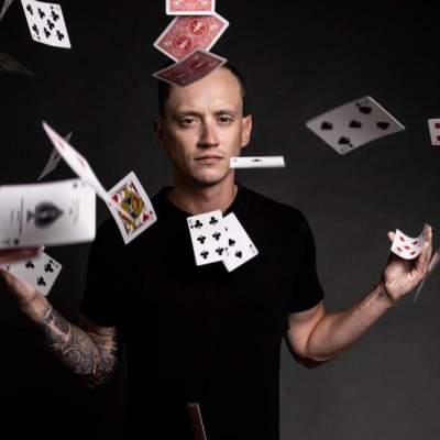 Magician Bryan Sanders