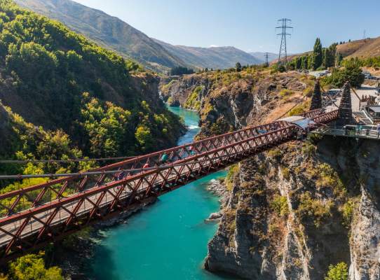 Exploring Queenstown by Bike