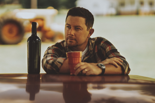 Q&A with Scotty McCreery, Headliner of Christian Yelich Home Plate Charity Concert