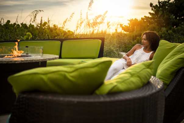 SandBox%20Beach%20Lounge%20open%20fire%20table.jpg