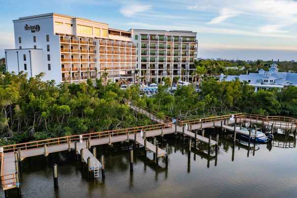 PERRY HOTEL NAPLES, exterior