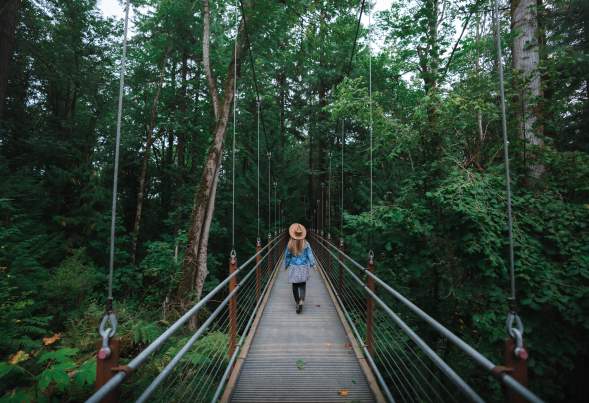 Picture at Bellevue Botanical Garden, taken by @HelloEmilie & @JasonCharlesHill during their trip to Bellevue.