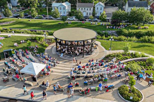 Lewisburg Music in the Park