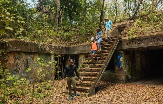 Stairs of Fuerte Sherman ruins at Colon between vegetation
