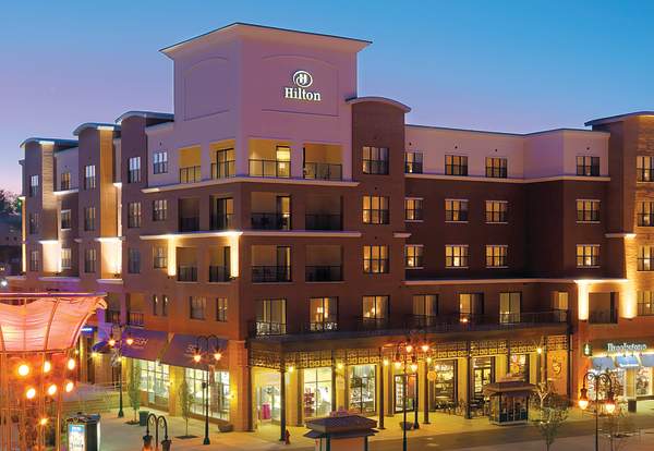 Hilton_Promenade_Landing