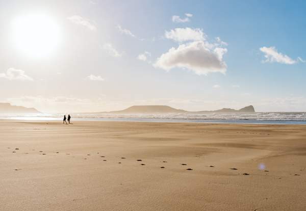 Rhossili beach in winter