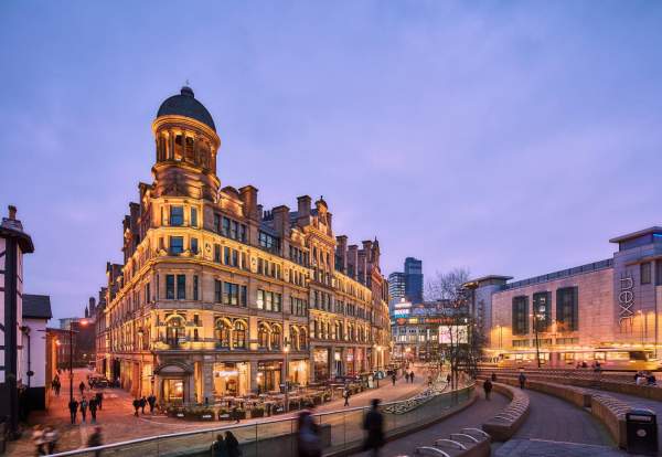 Roomzzz Manchester Victoria